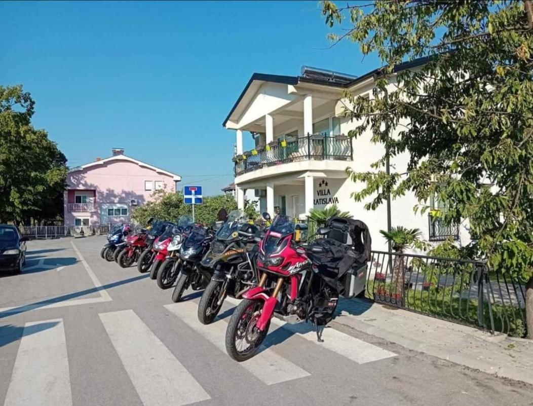 Villa Bratislava Демир-Капия Экстерьер фото